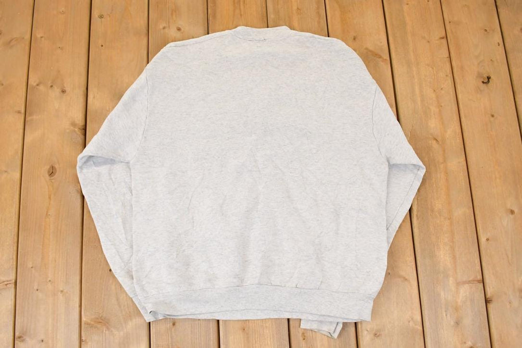 Vintage 1990s Mickey Mouse Embroidered Disney Crewneck Sweater Men's L