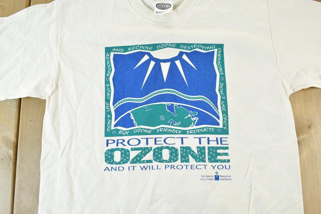 Vintage 1990s Friends Of The Earth Outdoors T-Shirt