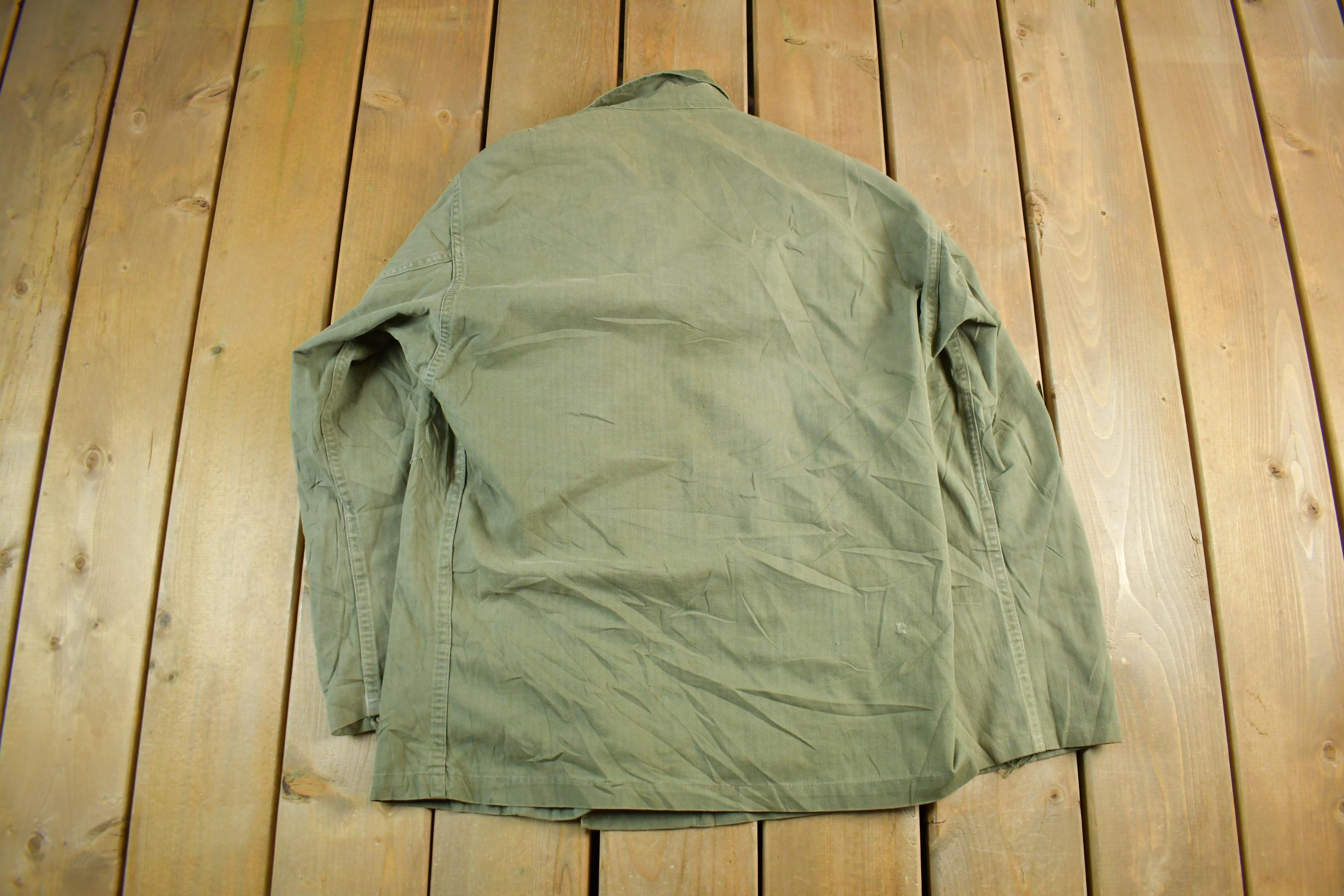 Vintage 1940s U.S. WW2 American Wool Button Up Infantry Fatigue Shirt Medium