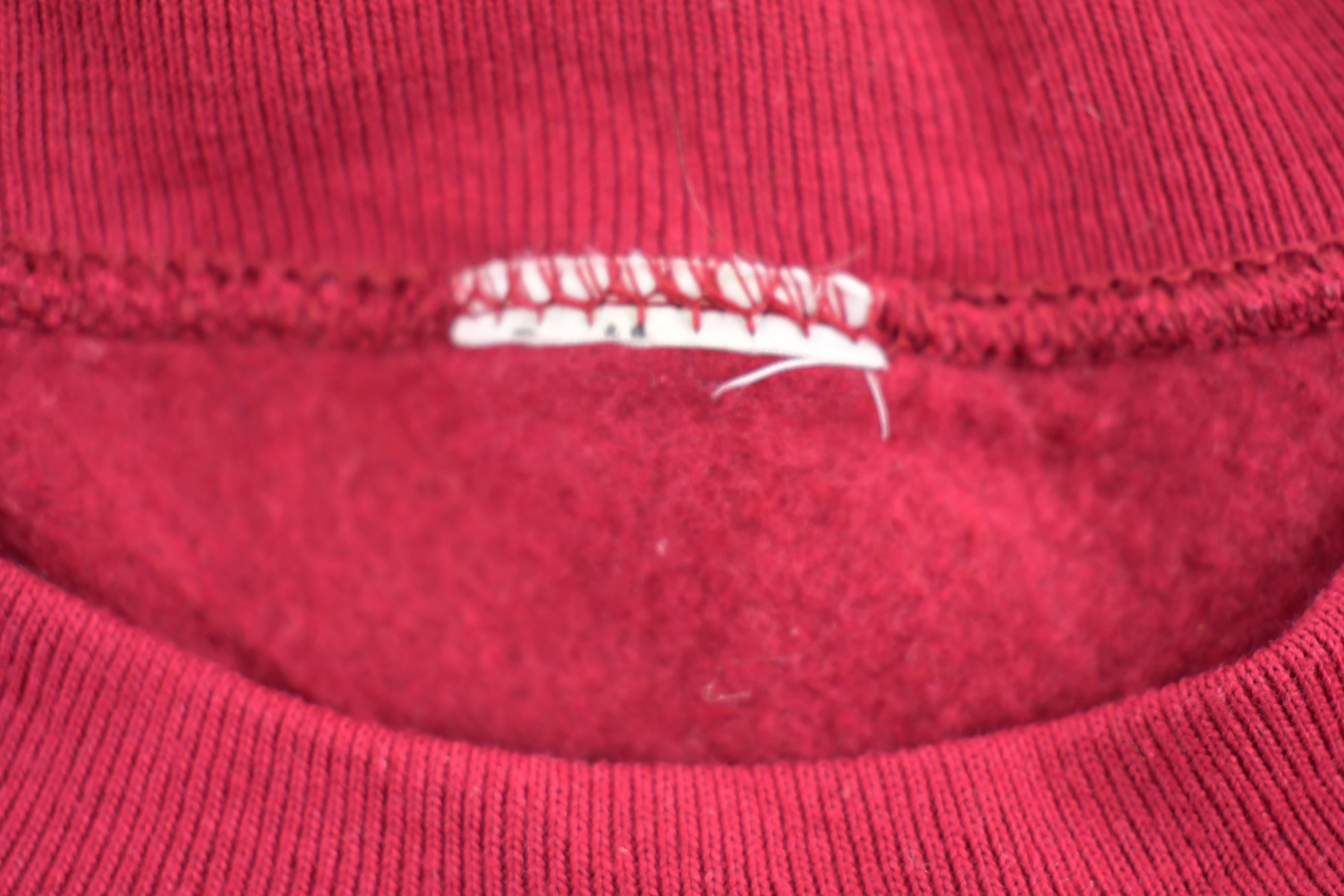 Vintage 1990s Red Quilt Escape Crewneck Sweatshirt