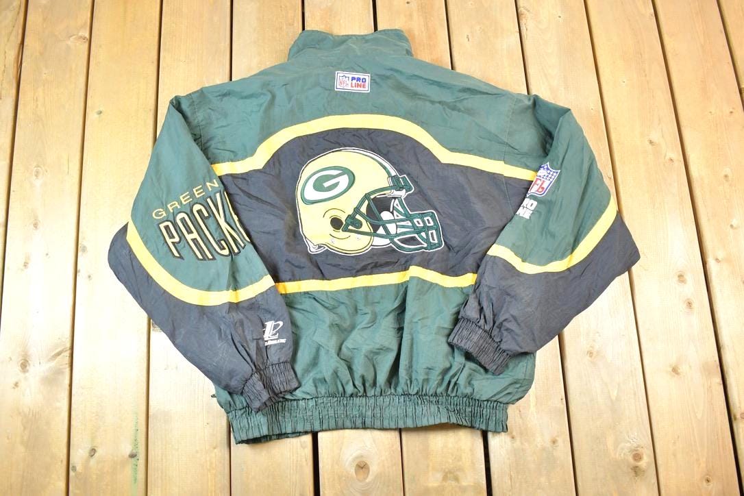 Vintage 1990s Green Bay Packers AOP Proline Logo Athletic NFL Football Warm Up Spring Jacket Made In USA