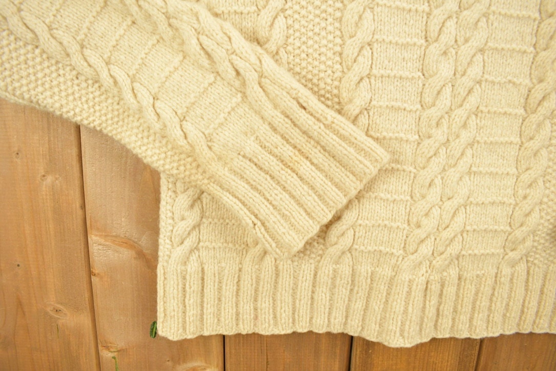 Vintage 1990s Beige Cable Knit Crewneck Sweater