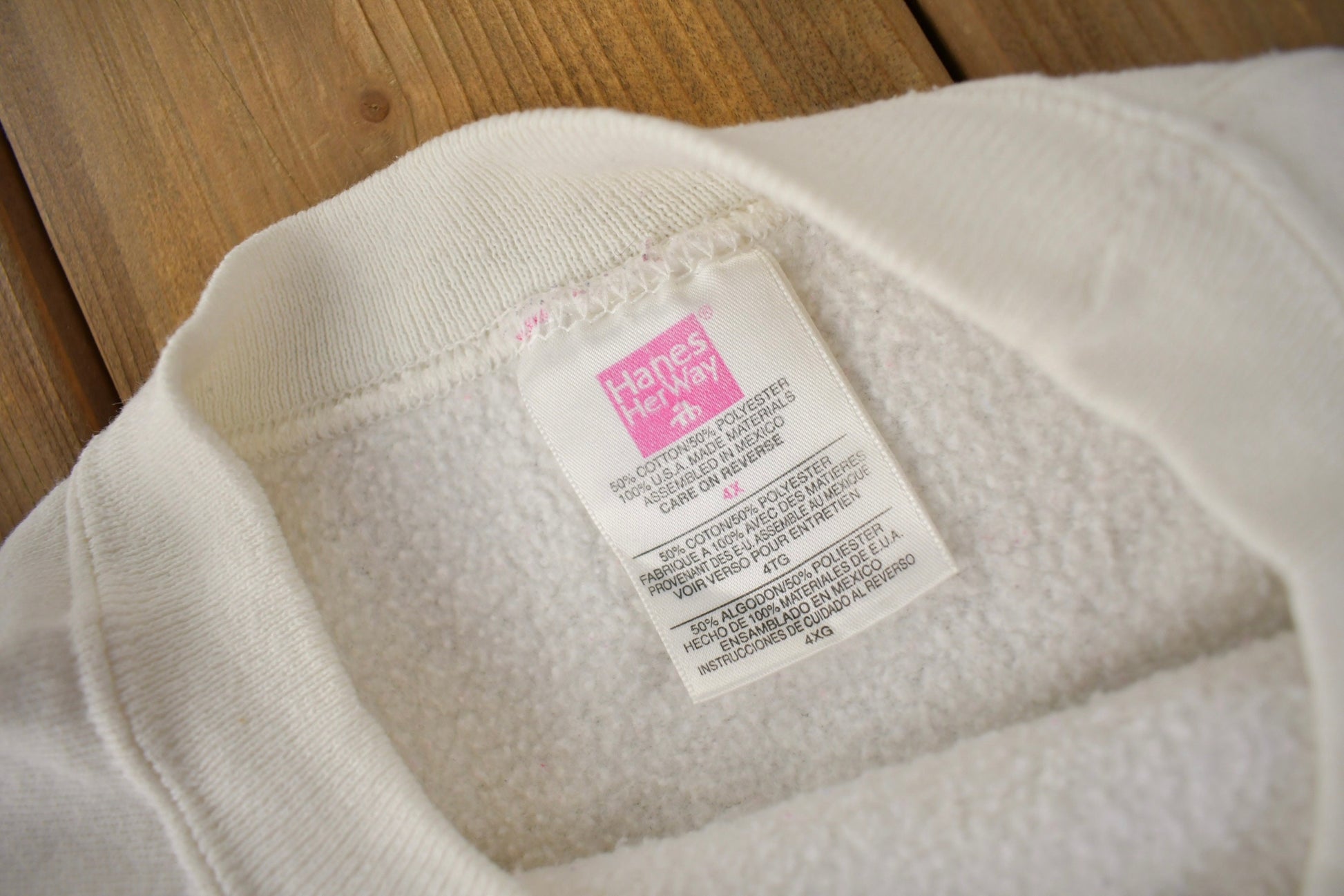 Vintage 1990 Christmas Is Coming Womens Size 4X Crewneck Sweatshirt