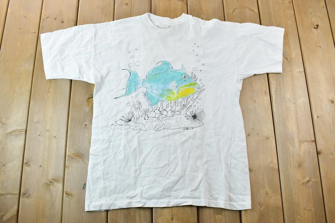 Vintage 1990s Tropical Fish Souvenir T-Shirt  Vintage Streetwear  Vacation Tee  Travel T Shirt