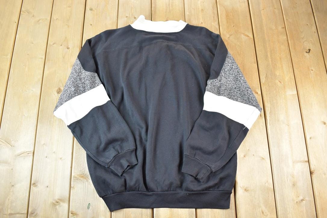 Vintage 1990s Souvenir Crewneck Sweatshirt Made In USA