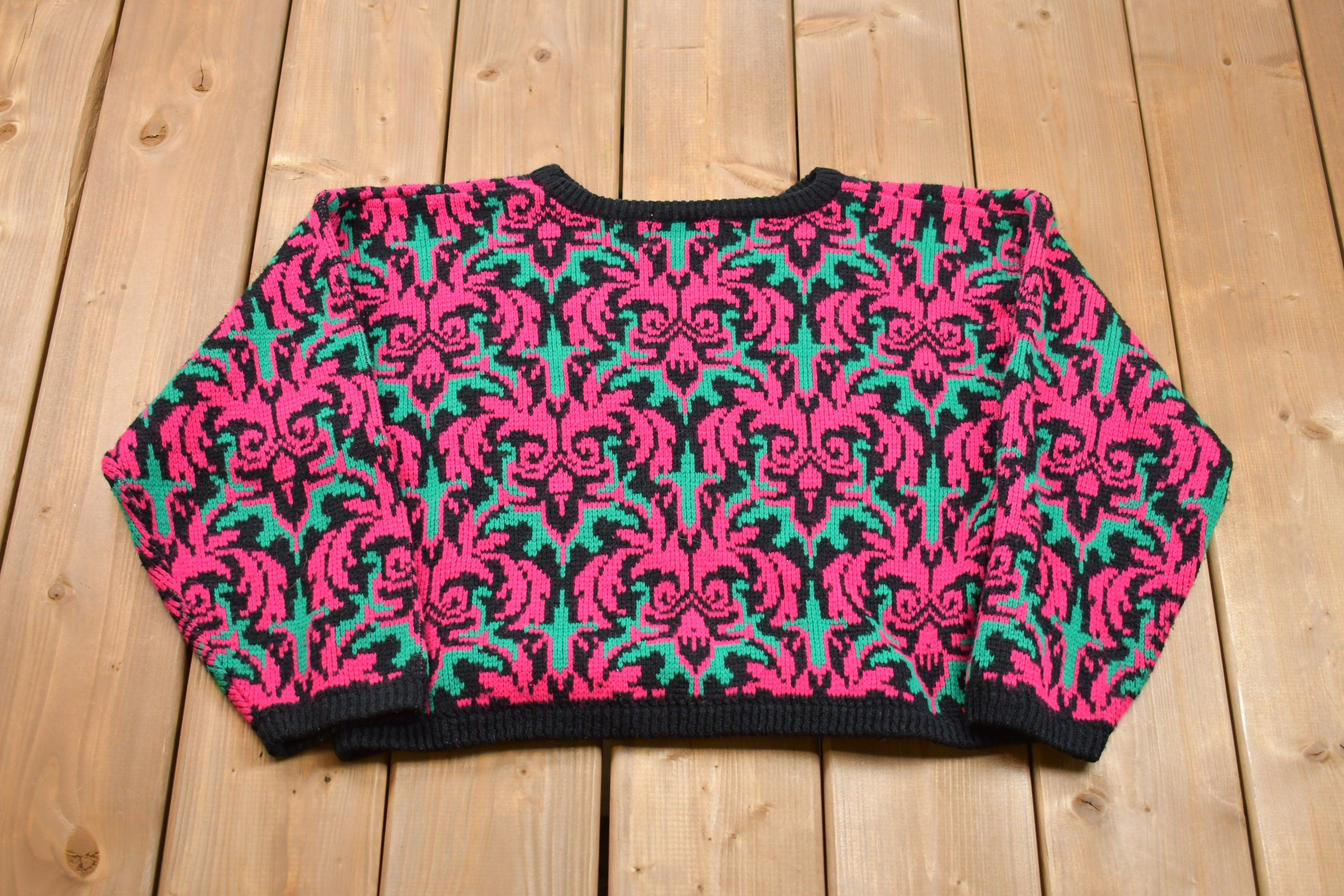 Vintage Symmetric Pattern Knitted Sweater