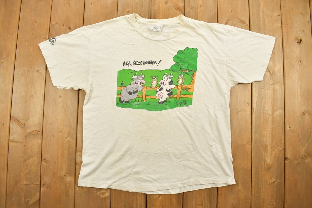 Vintage 1990s A Heard Of Laughter Graphic T Shirt