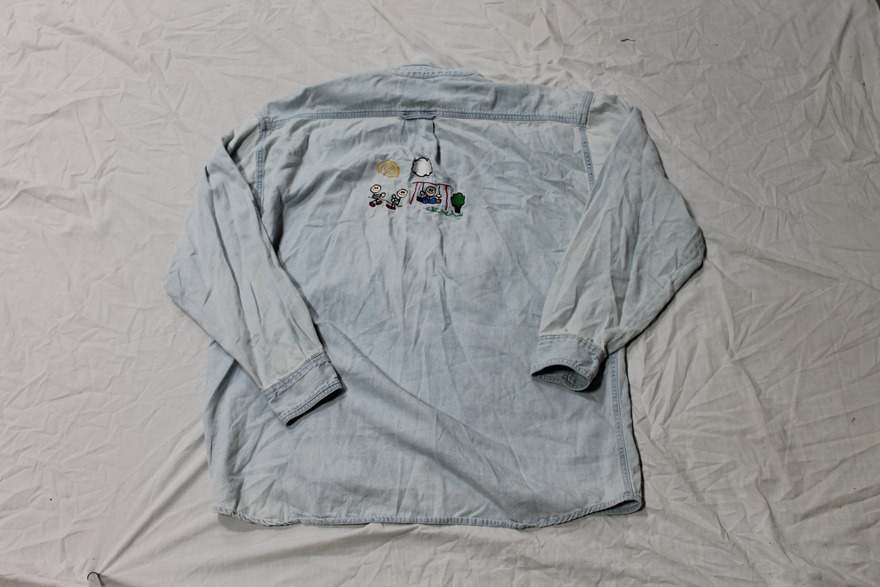 Vintage 1990s Cute Art Embroidered Button Up Shirt