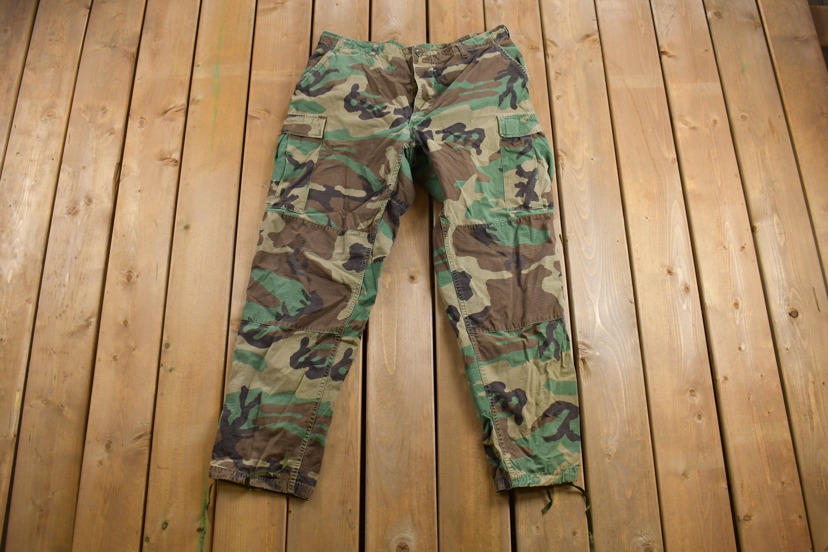 Vintage 1990s Army Woodland Camouflage Cargo Pants Size 35 - 39 x 31