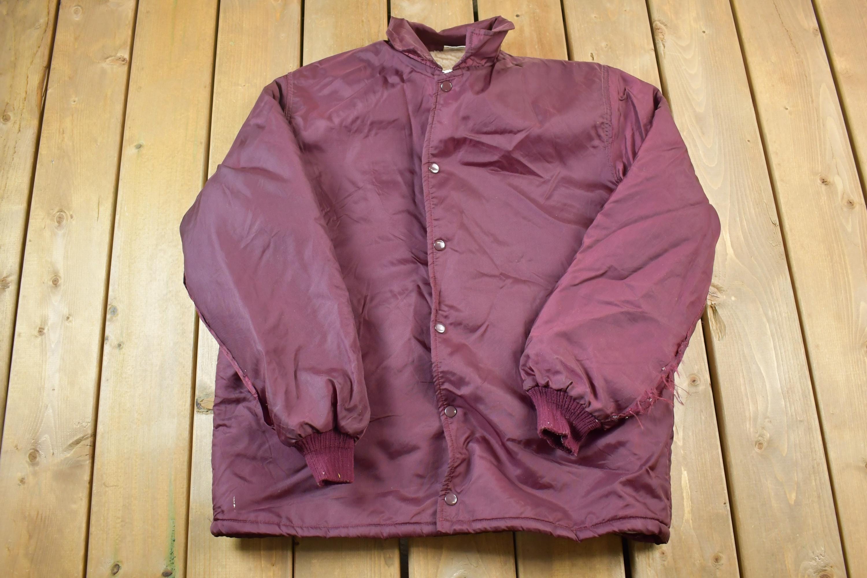 Vintage 1990s Rock Falls Store Wisconsin Graphic Print Snap Button Satin Jacket Made In USA
