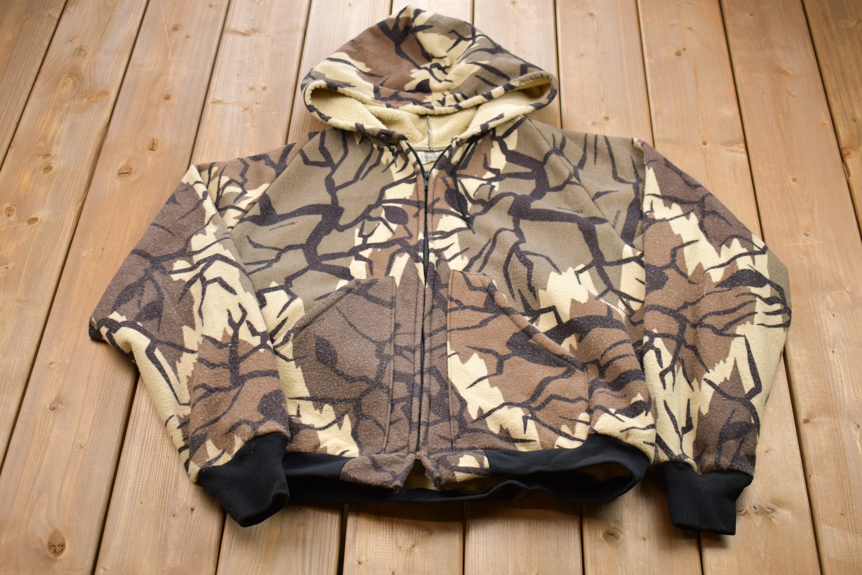 Vintage 1990s Camo Graphic Zip Up Hoodie