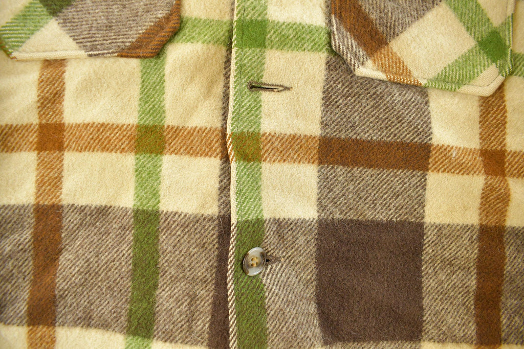 Vintage 1980s Woolrich Button Up Plaid Flannel Shirt Men's XL