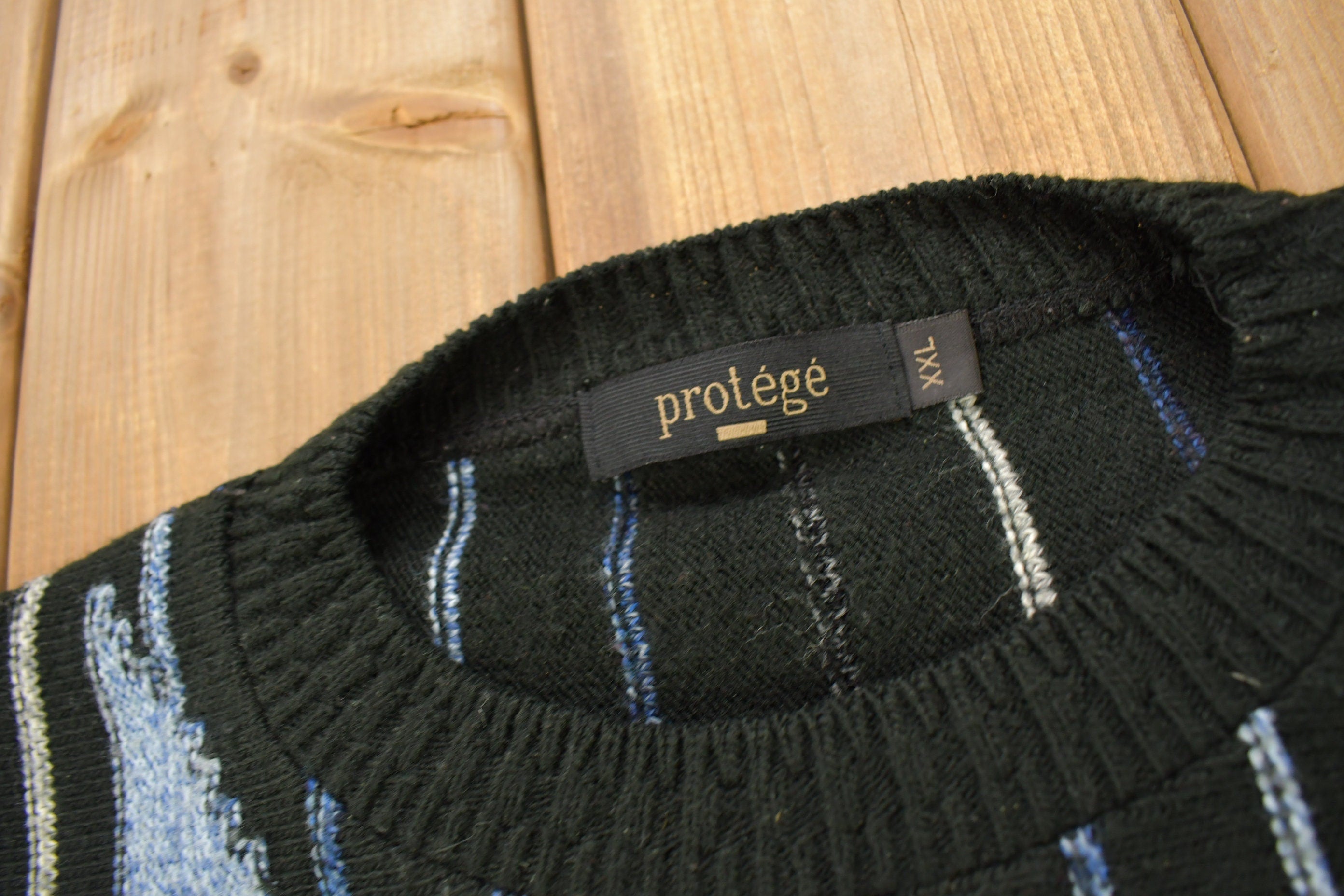 Vintage 1990s Protégé 3D Cable Knit Crewneck Sweater
