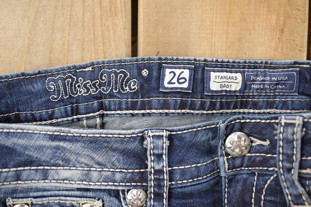 Vintage Deadstock Y2K Miss Me Bedazzled Low Rise Jeans Women's Size 26x29