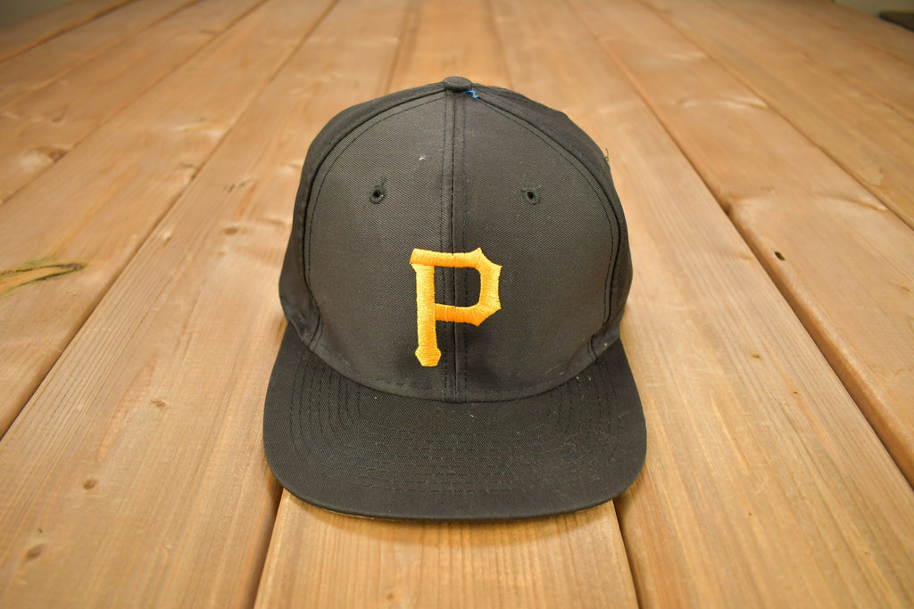Vintage 1990s Pittsburgh Pirates MLB Logo 7 Snap Back Hat