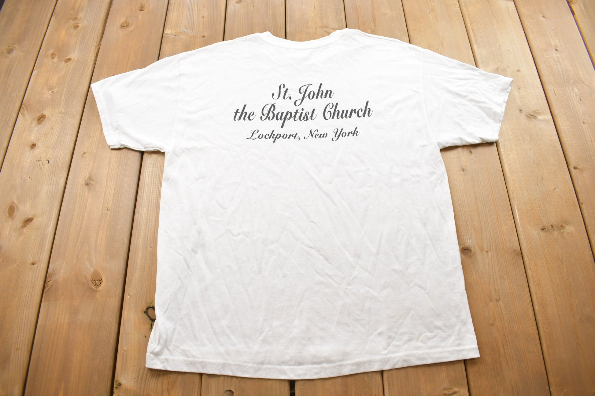 Vintage 1999 "Anchored in Jesus" Graphic T-Shirt