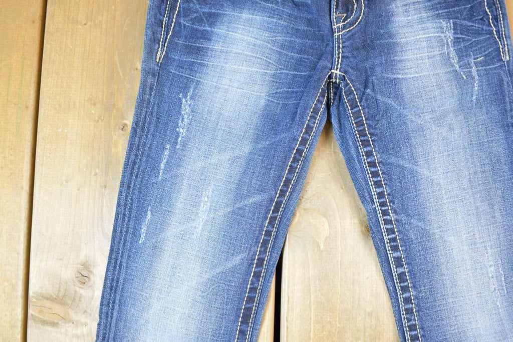 Vintage Y2K Miss Me Bedazzled Low Rise Jeans Size 26x31