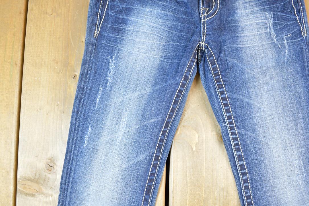 Vintage Y2K Miss Me Bedazzled Low Rise Jeans Size 26x31