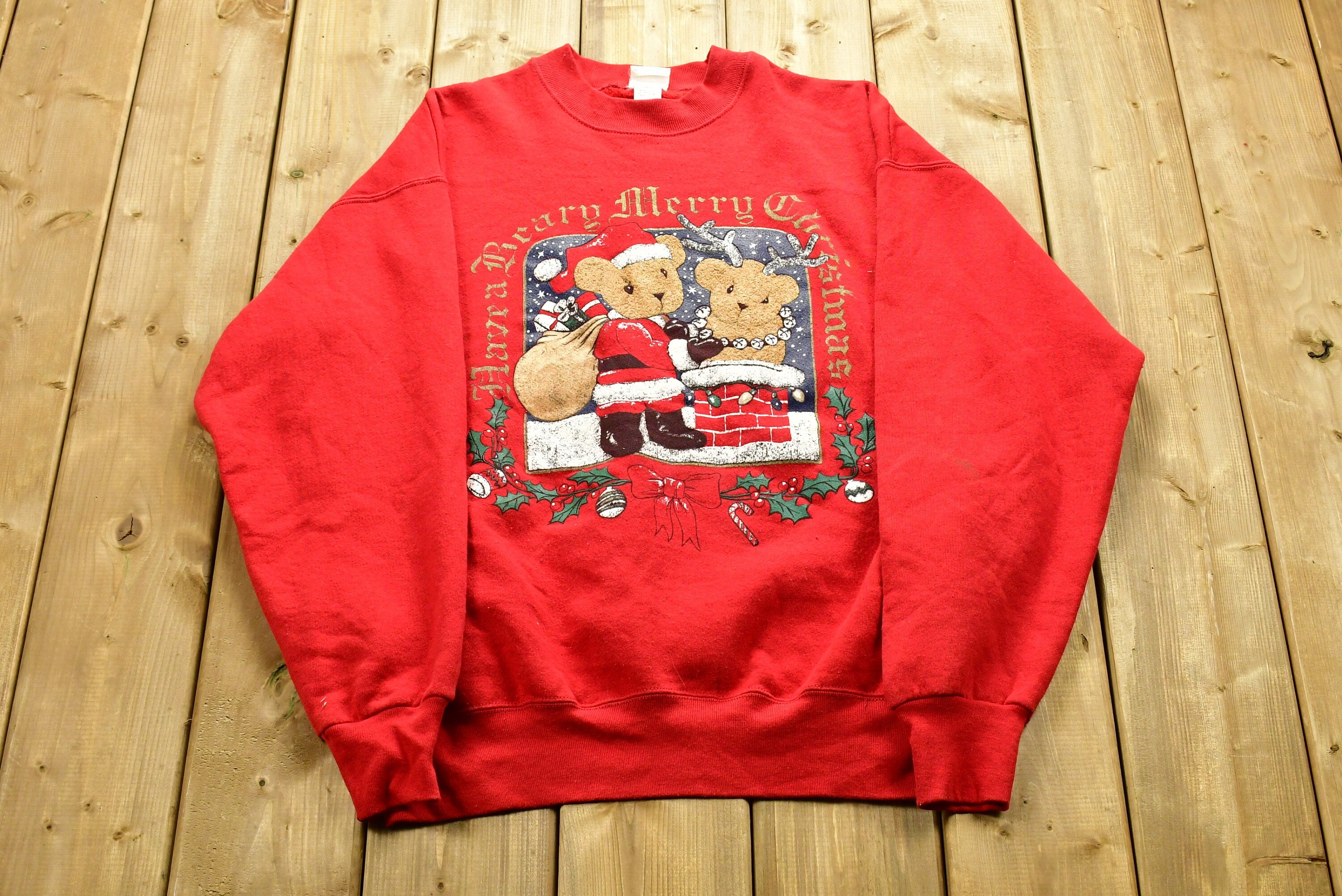 Vintage Christmas Crewneck , 90s Crewneck , Cute Teddy Bear Graphic , Animals , Vintage Sweatshirt , Hand Painted