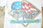 Vintage 1990s Mount Rushmore Souvenir T-Shirt Men's Small