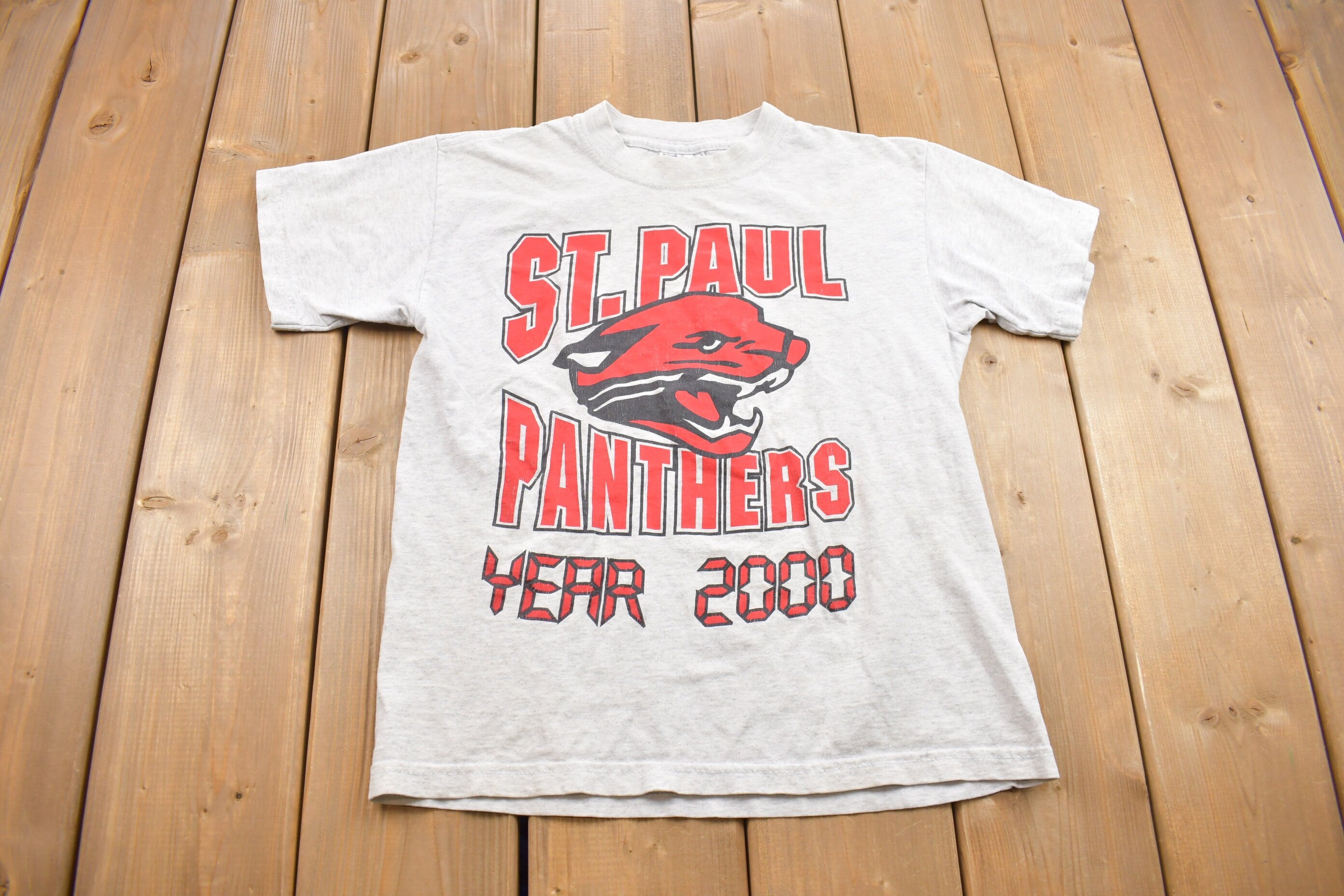Vintage 2000 St. Paul Panthers Graphic T Shirt