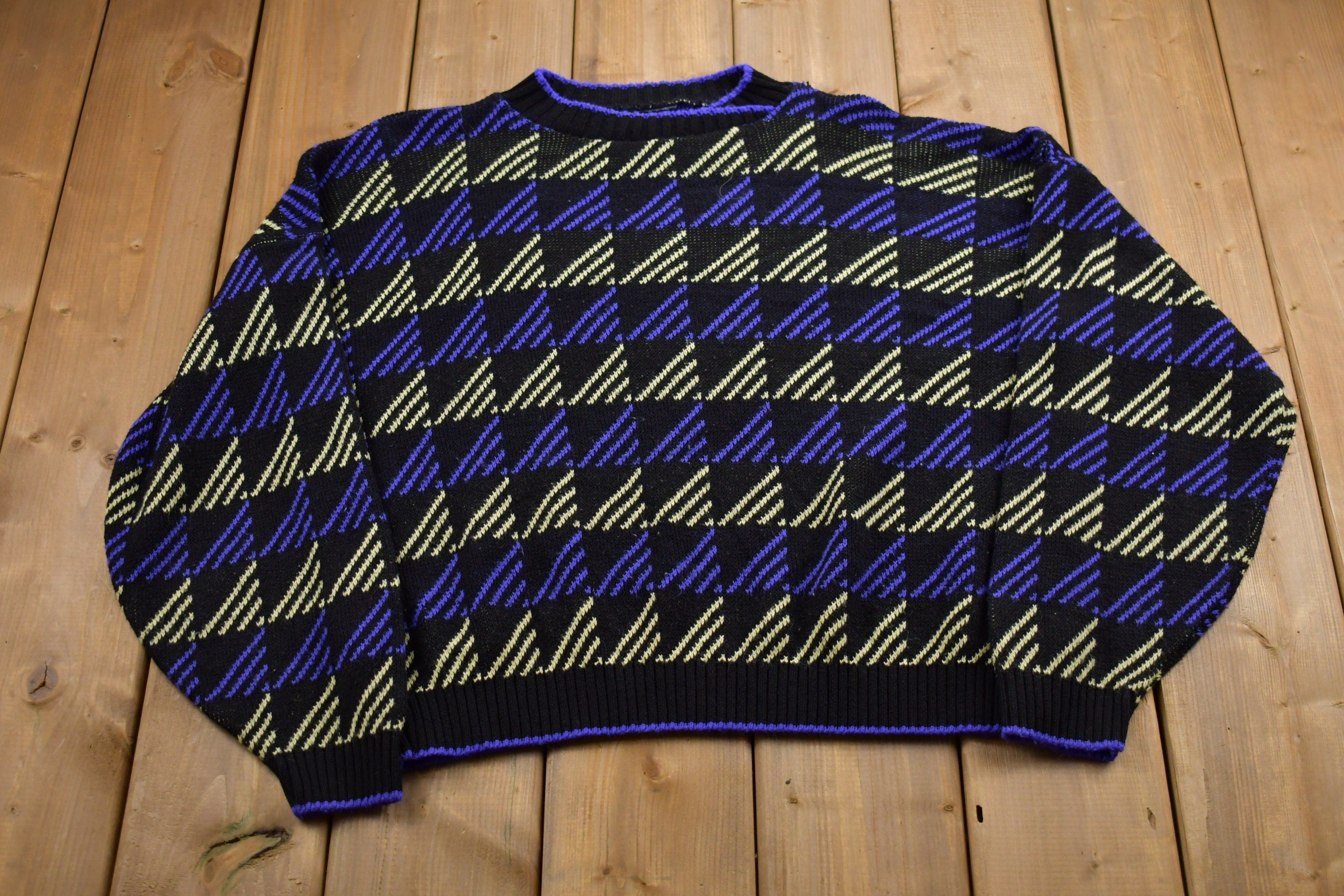Vintage 1990s Knitted Sweater