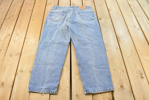 Vintage 1990s Levi's 550 Relaxed Fit Denim Jeans Men's 34 x 30 / 90s Levi's / Streetwear