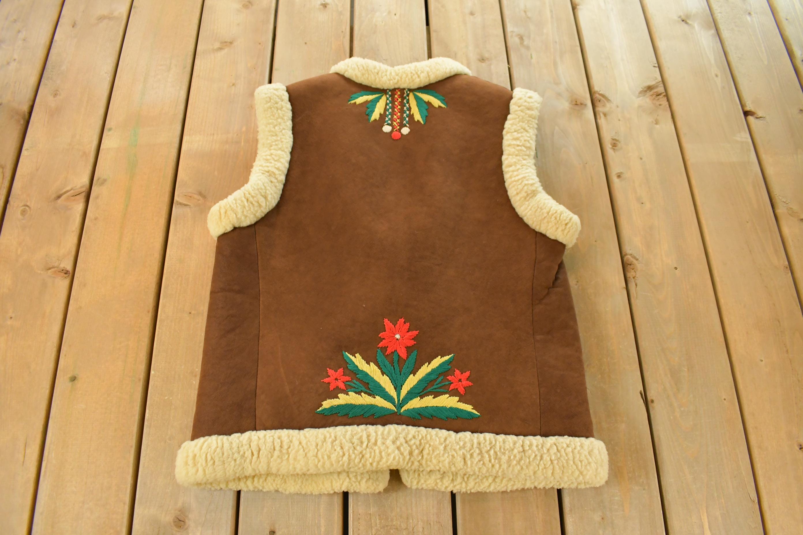 Vintage 1970s Shearling Floral Boho Vest Jacket Sherpa Lined Adult Large