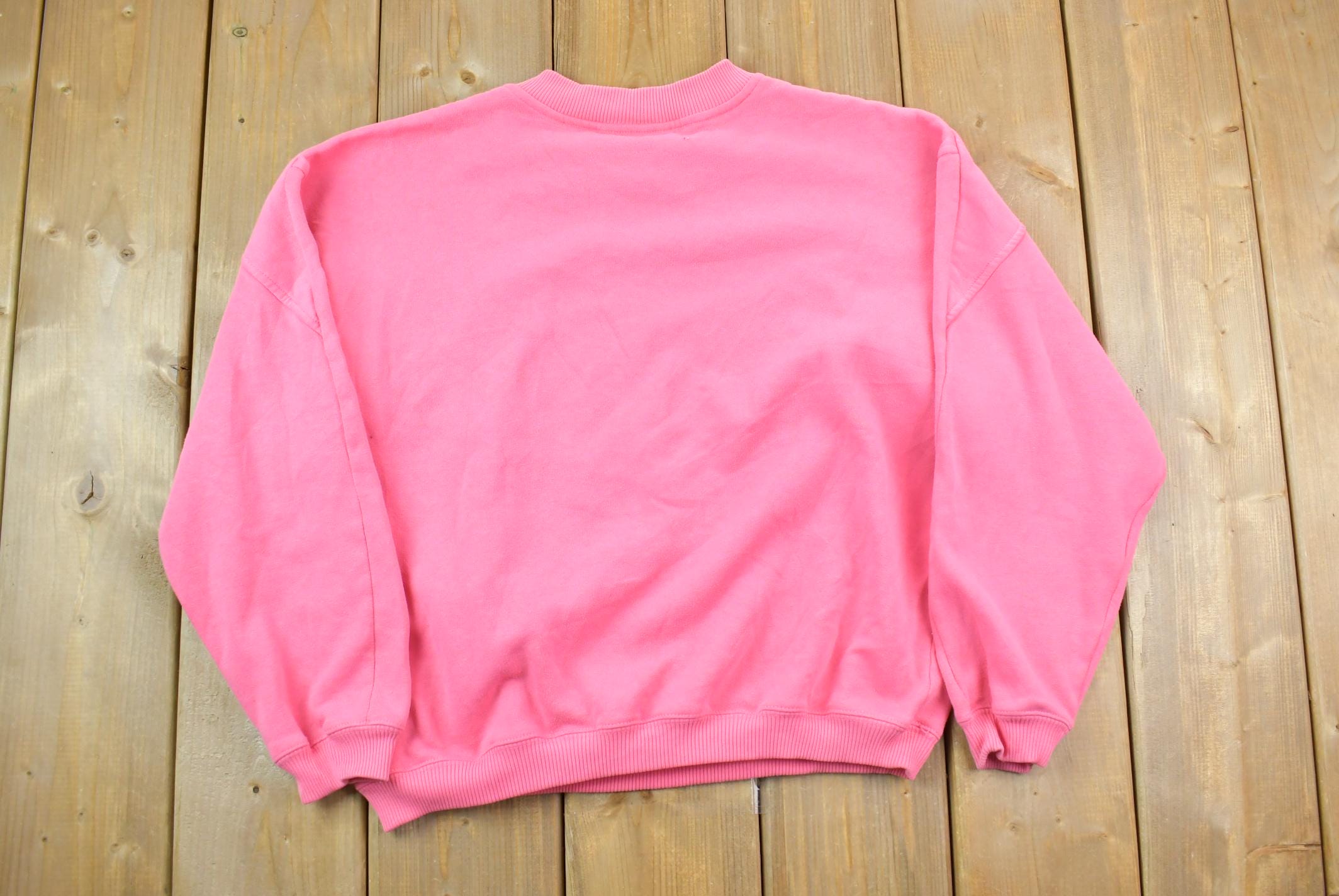 Vintage 1990s American Sportif Pink Quilt Design Embroidered Floral Crewneck Sweater