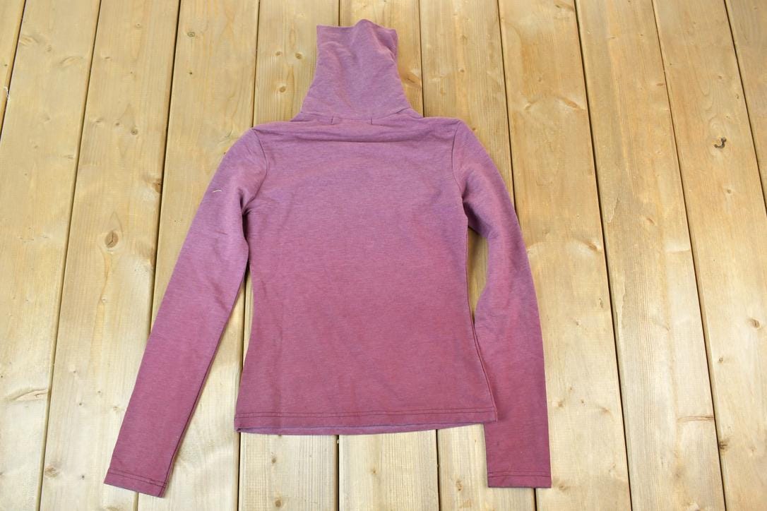 Women Vintage Vigoss Y2K Turtle Neck / Vigoss Grunge Skull Print / Contrast Stitch / Internet Famous Clothing / Over Dyed
