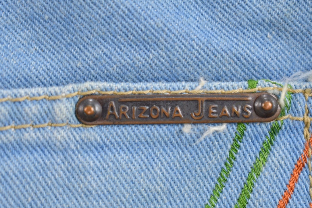 Vintage 1970s Arizona Flare Denim Jeans Size 27 x 33 / Flare Jeans / American Vintage / Rainbow Embroidery / Streetwear / 80s denim / 70s