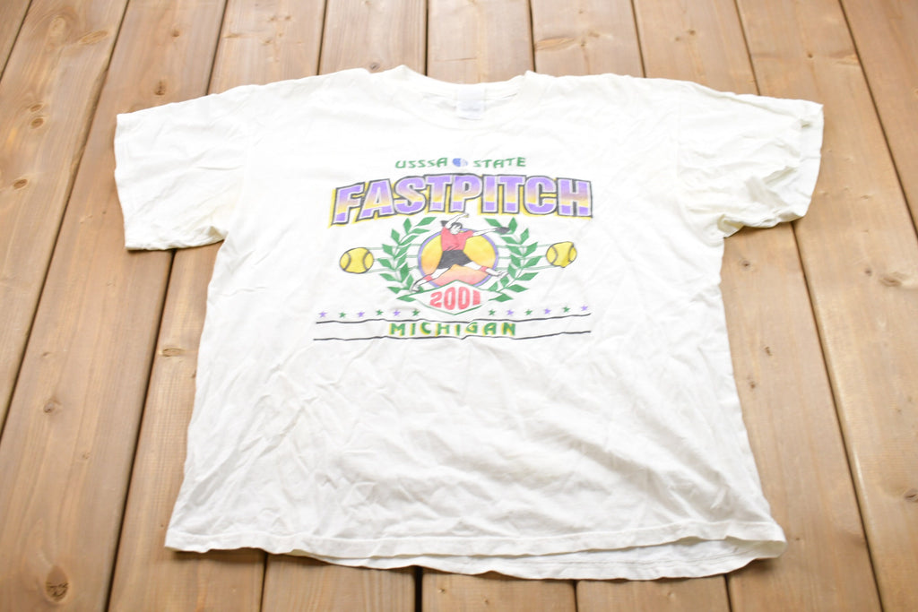 Vintage 2001 Fast Pitch Michigan Graphic T-Shirt