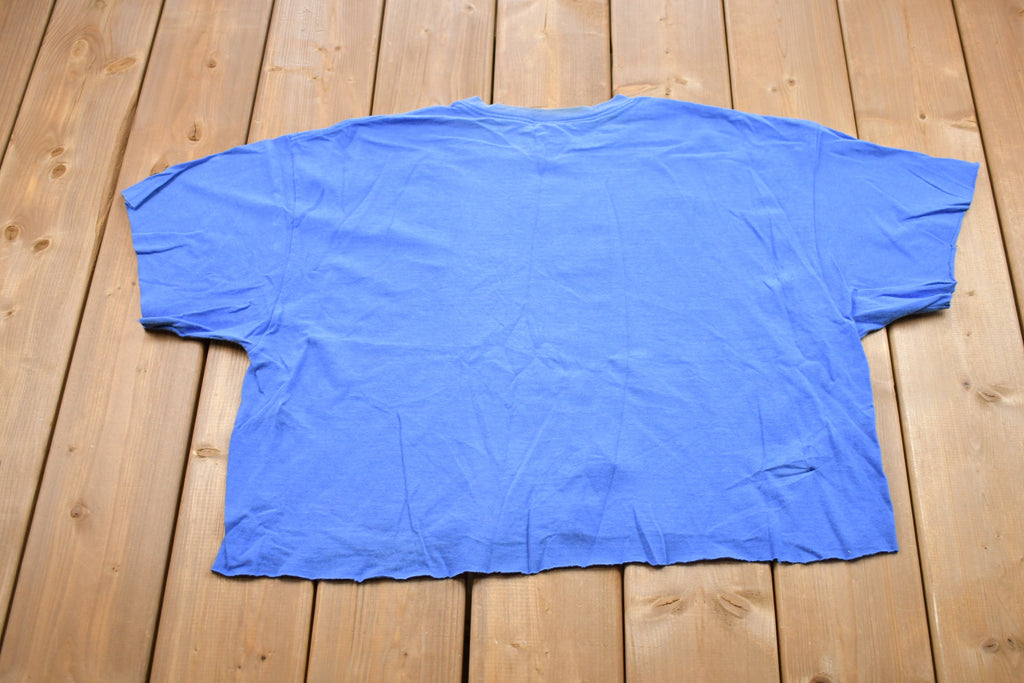 Vintage 1990s Nike Embroidered Swoosh Cropped Graphic T-Shirt