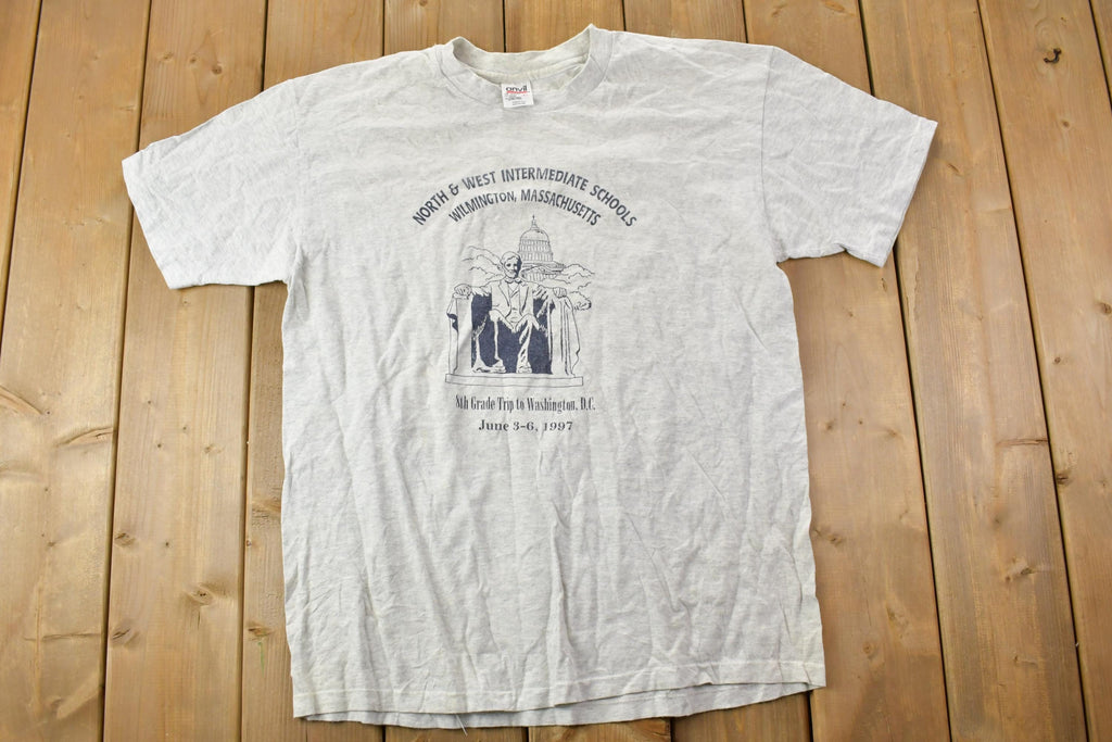 Vintage 1997 Washington Class Trip Souvenir T-Shirt