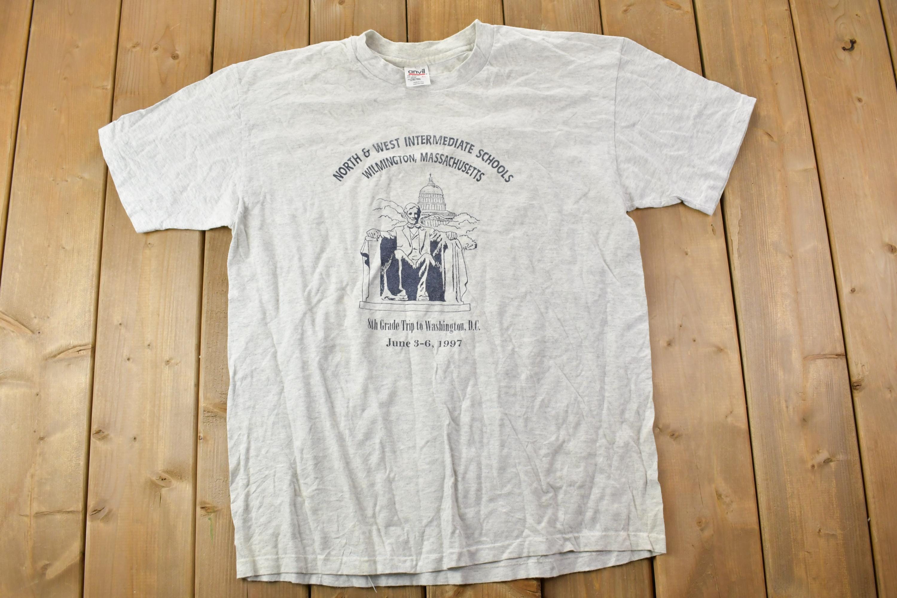 Vintage 1997 Washington Class Trip Souvenir T-Shirt