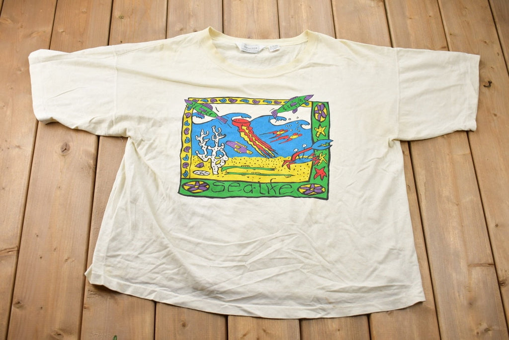 Vintage 1990s Sea Life Fishes Portrait Graphic T Shirt