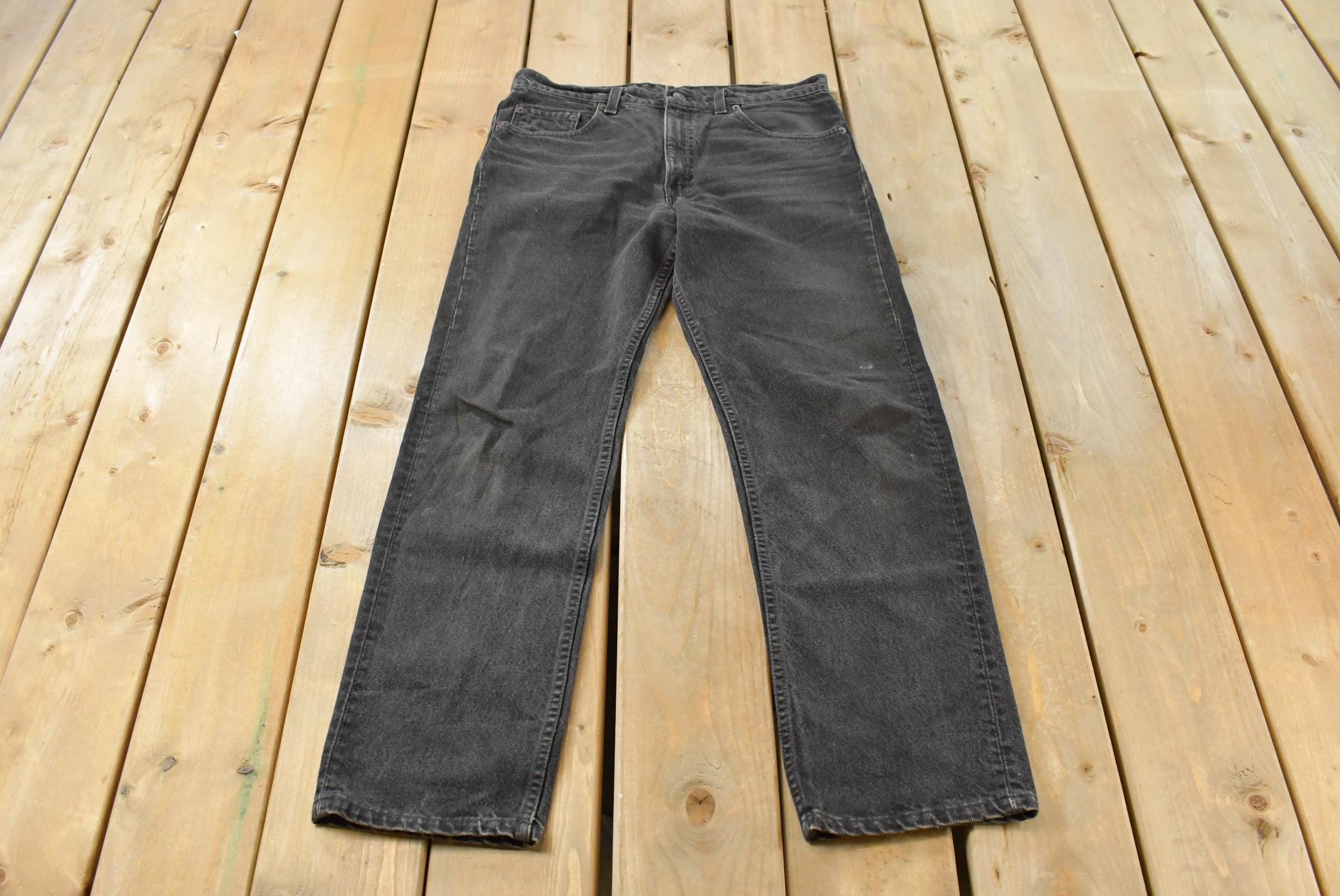 Vintage 1990s Levi's 505 Regular Fit Denim Jeans Men's 33 x 31 / 90s Levi's / Distressed Sun Faded Jeans