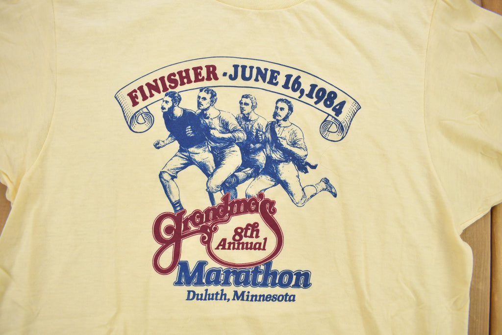 Vintage 1984 Grandmas 8th Annual Marathon Duluth Minnesota Graphic T Shirt
