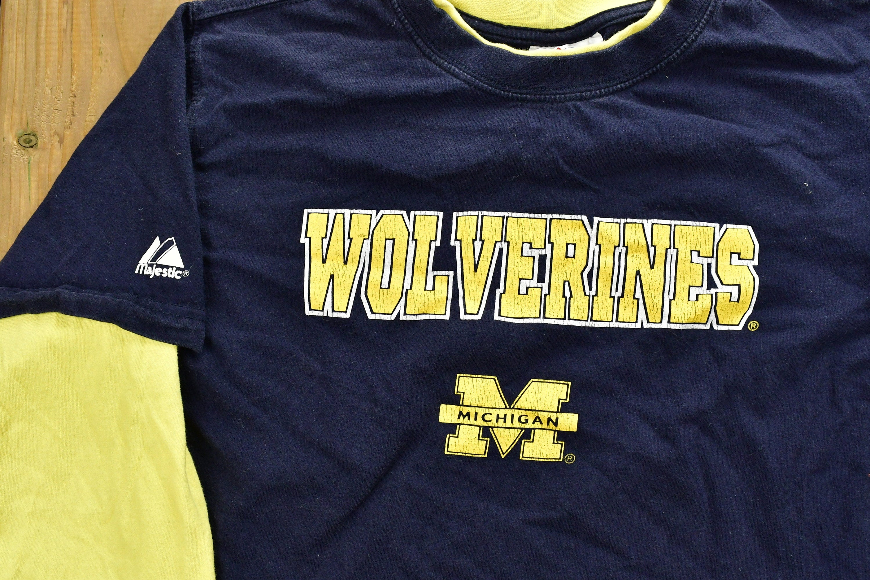 Vintage 90's University of Michigan State Wolverines Collegiate Youth T Shirt