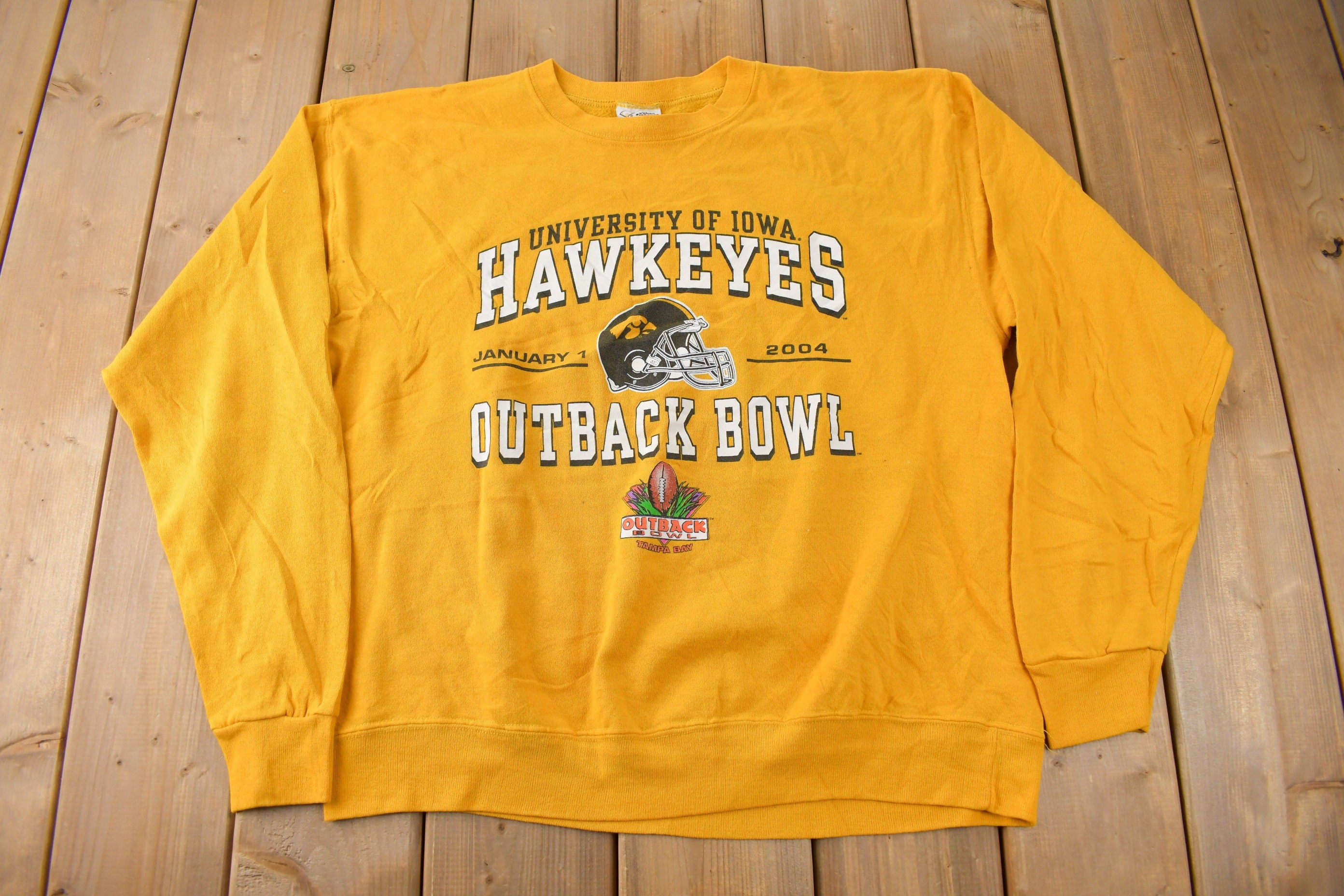 Vintage 2004 University Of Iowa Hawkeyes Outback Bowl Collegiate Crewneck Made In USA