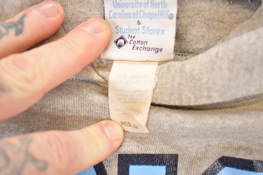 Vintage 1990s UNC Student Stores Chapel Hill University Hoodie Sweater Men's L