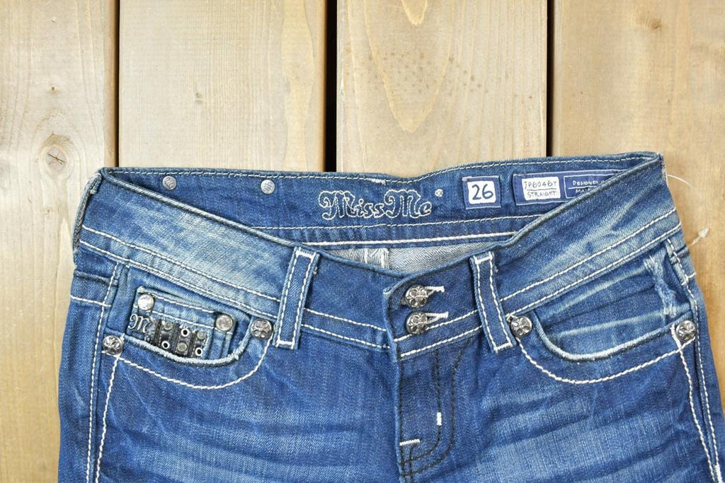 Vintage Y2K Miss Me Bedazzled Low Rise Jeans Size 26x31