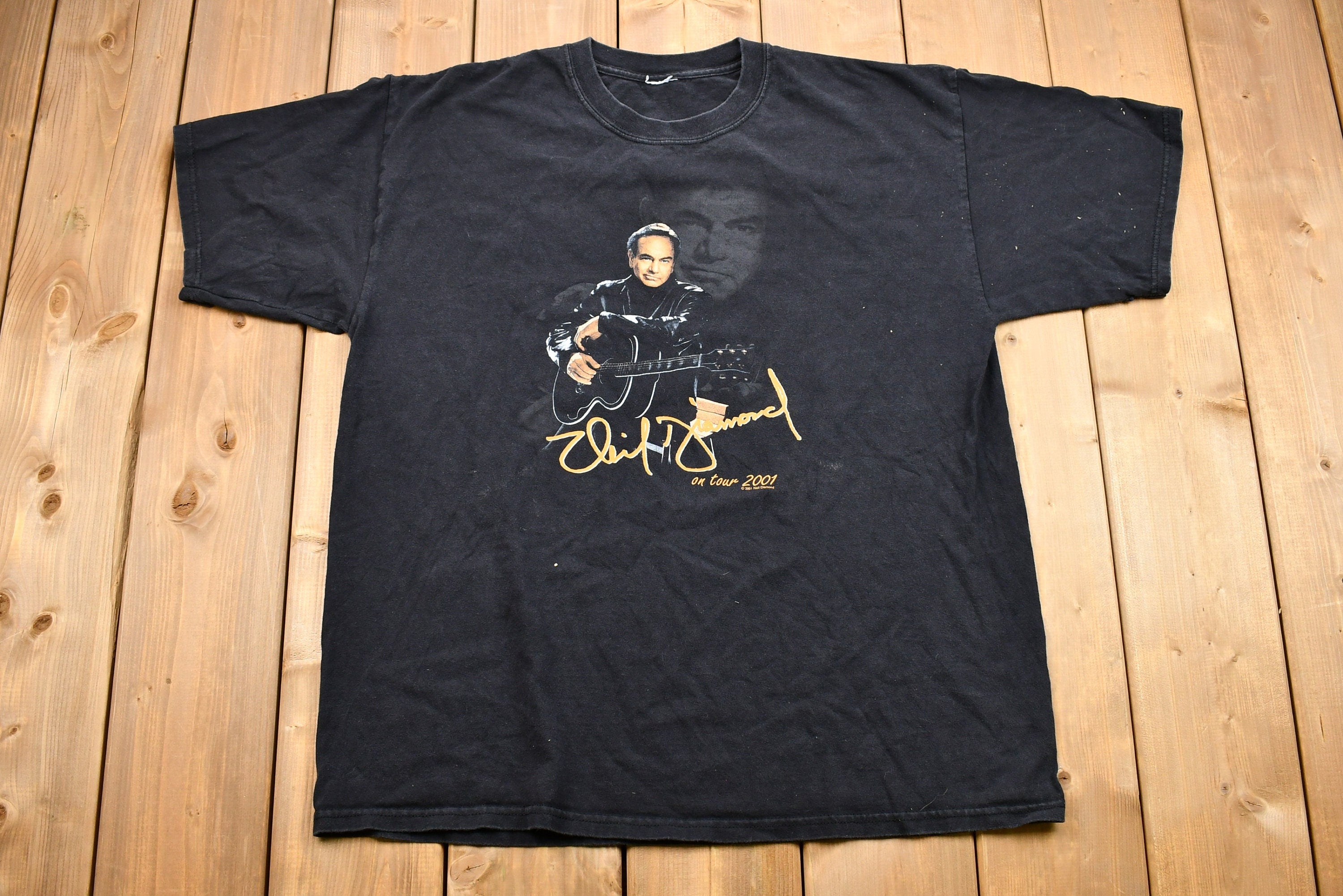 Vintage 2001 Neil Diamond Live In Concert Tour Graphic T-Shirt