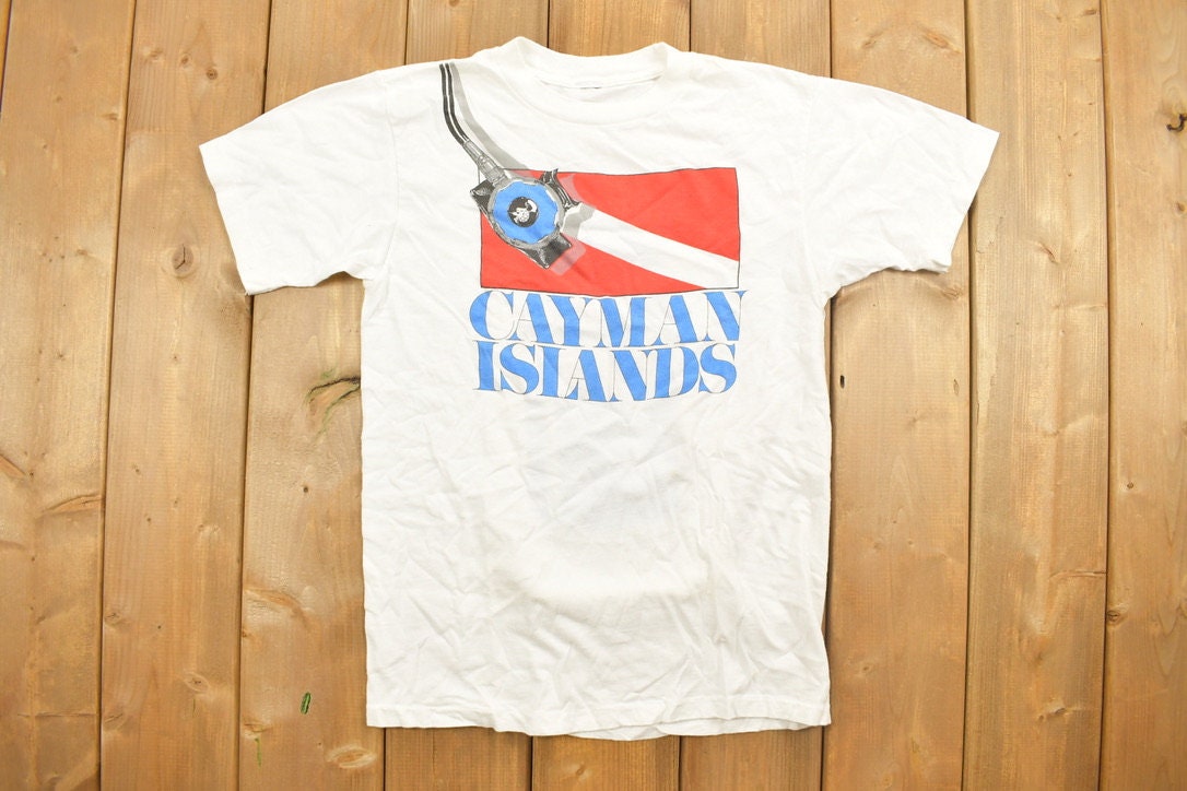 Vintage 1990s Gayman Islands