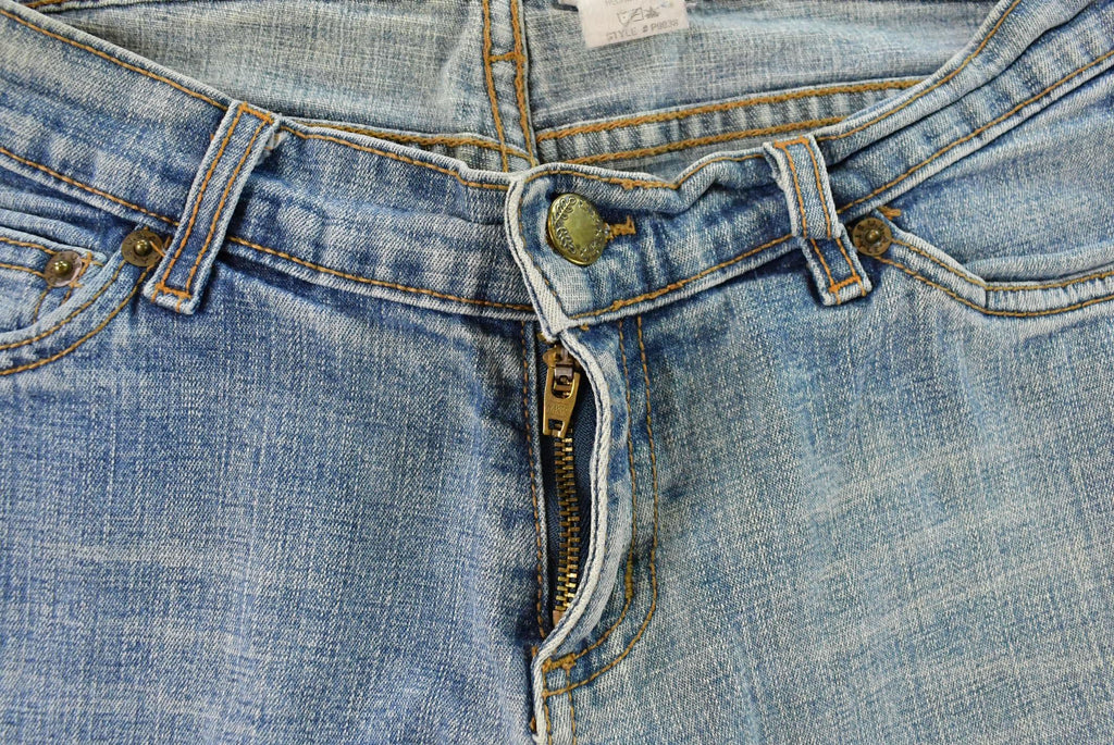 Vintage Y2K RT Low Rise Flare Denim Jeans Women's 28 x 32 / Bell Bottoms / Made in USA
