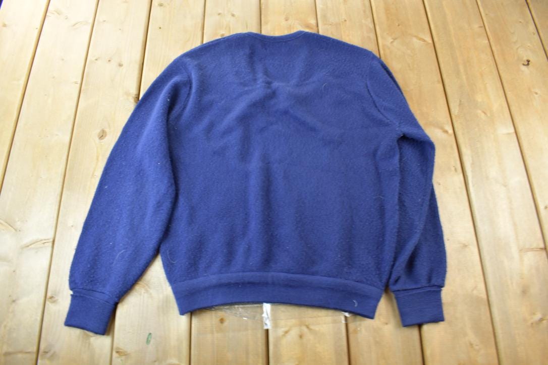 Vintage 1990s Izod Lacoste Knit V-Neck Sweater  Vintage 90s V-Neck  Outdoorsman  Vintage Knit  Winter Sweatshirt  90s Lacoste