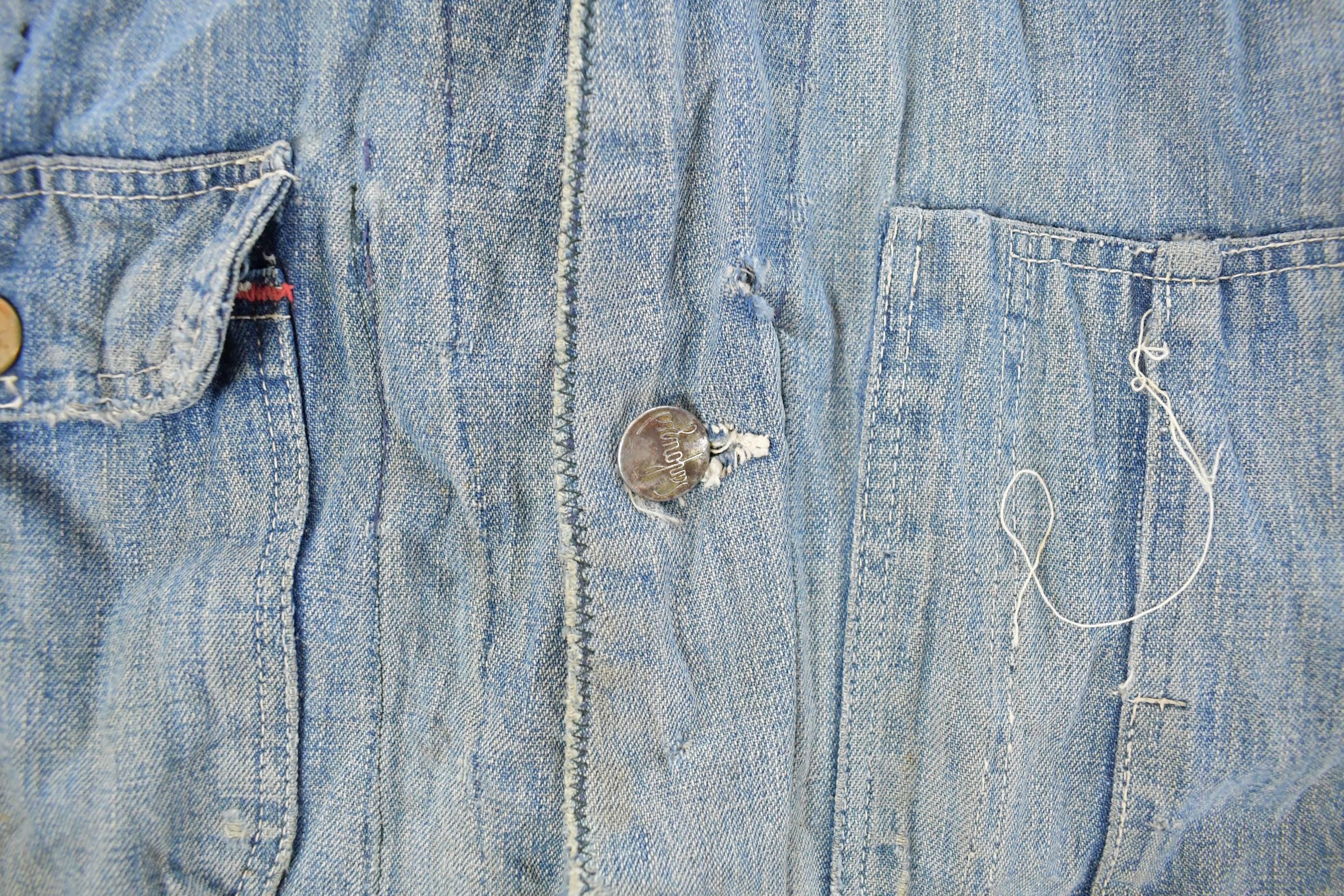 Vintage 1950s Sanforized Denim Thrashed Distressed Denim Button Up Shirt Men's Medium