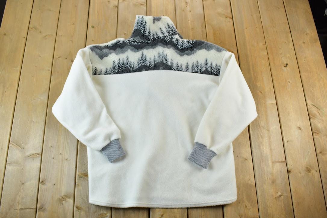 Vintage 1990s Hotheads Winter Wonderland Fleece Outdoorsman Sweater