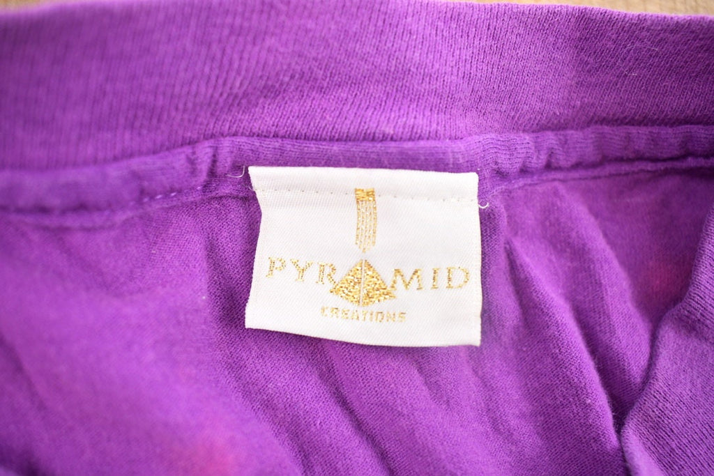 Vintage 1990s Las Vegas Luxor Pharaoh Souvenir T Shirt