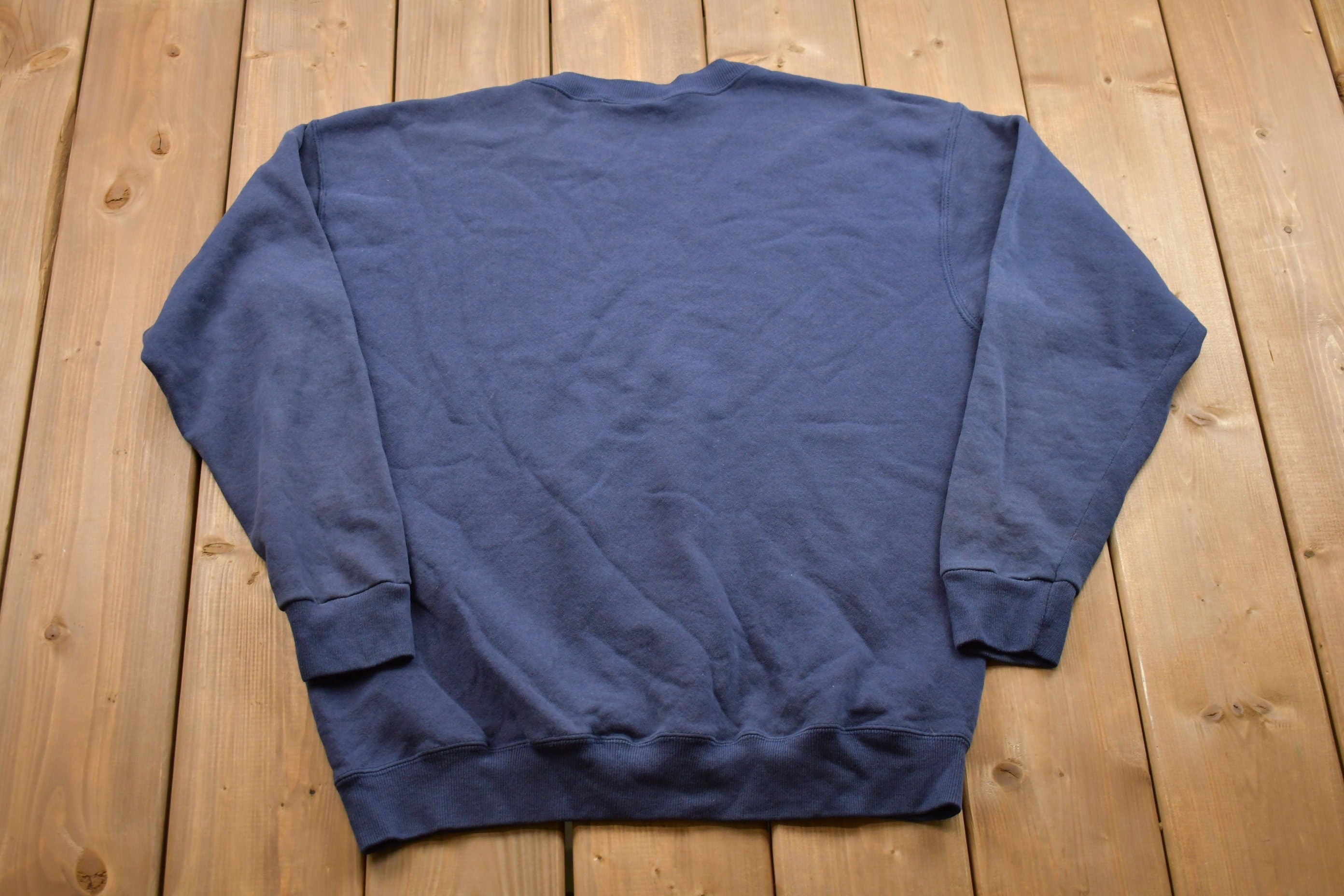 Vintage 1990s Lee Sheridan Drive Lions Crewneck Sweatshirt / 90s Crewneck / Souvenir / Athleisure / Streetwear / Made In USA / 90s Lee